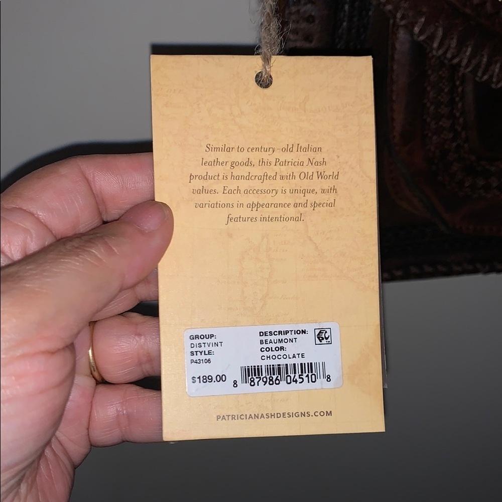 BNWT Brown Leather Crossbody Beaumont Style Bag by Patricia Nash - Picture 3 of 14